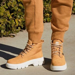 TIMBERLAND  Women's Greyfield Waterproof Leather Lug Sole Booties